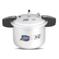 Panda Pressure Cooker with Easy Grip Bakelite Handles. 