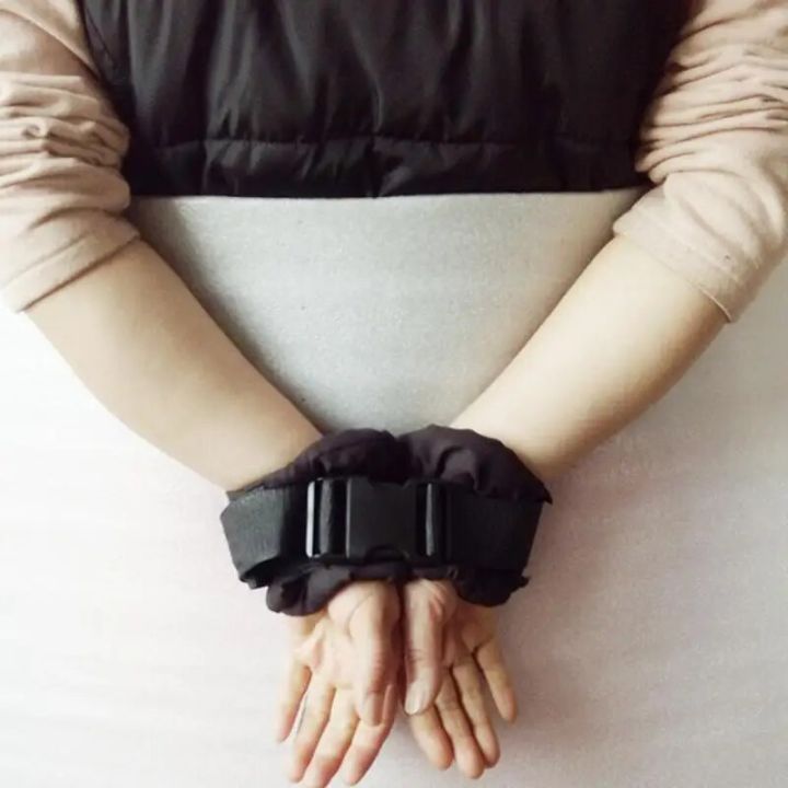 Universal%20Wrist%20Foot%20Restraint%20Strap%20Anti-scratch%20For%20Elderly%20Patients%20Limbs%20Restraint%20Strap%20Wrist%20Ankle%20Fixation%20Belt%20Devices%20-%20Image%206