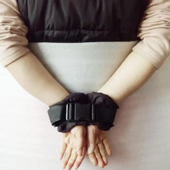 Universal%20Wrist%20Foot%20Restraint%20Strap%20Anti-scratch%20For%20Elderly%20Patients%20Limbs%20Restraint%20Strap%20Wrist%20Ankle%20Fixation%20Belt%20Devices%20-%20Image%206
