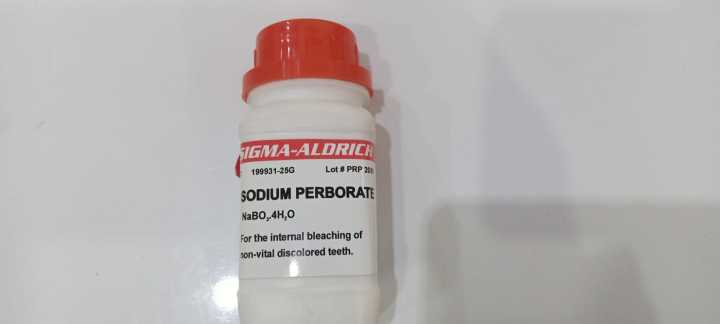 Sodium%20Perborate%20for%20the%20internal%20Bleaching%20of%20Teeth%20-%20Image%204
