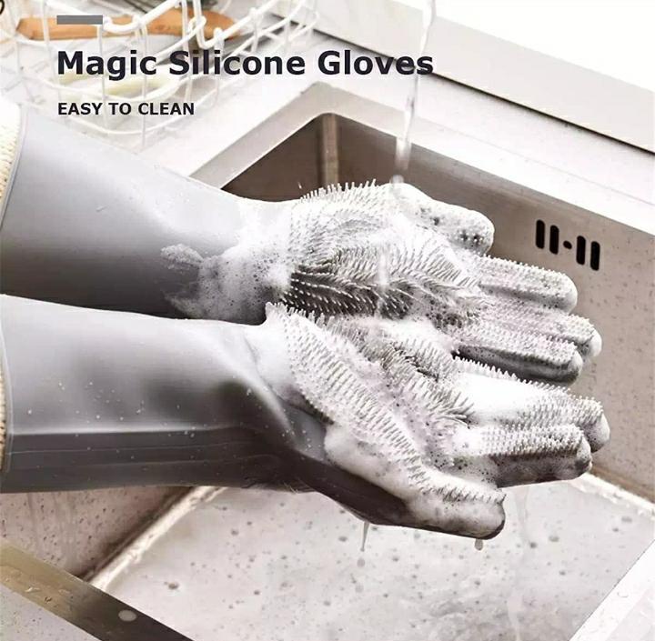 Silicone%20Magic%20Washing%20Gloves%20Pair%20with%20Scrubber%20for%20Kitchen,%20Bathroom,%20Car,%20Pet%20and%20Multipurpose%20Cleaning%20and%20Washing%20(1%20Left%20and%201%20Right%20Hand%20Silicone%20Scrub%20Glove%20Pair)%20-%20Image%205