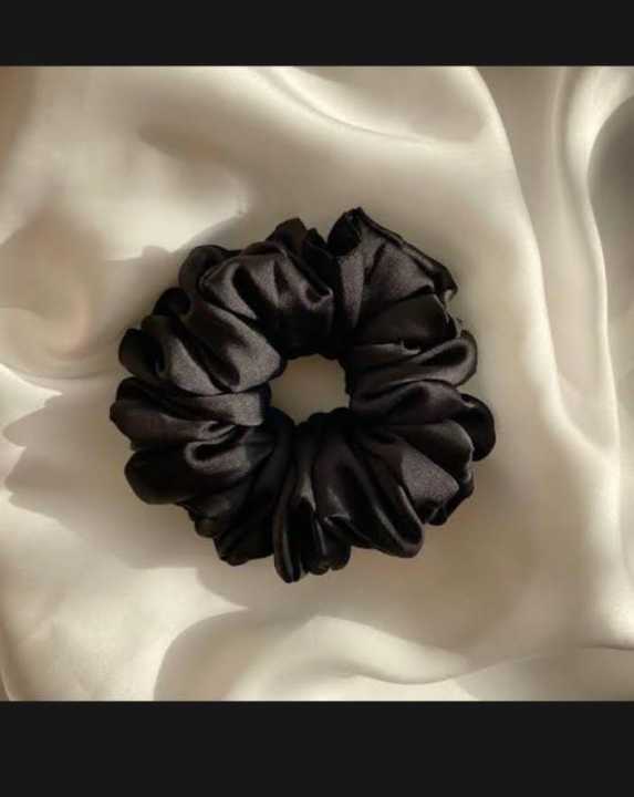 Scrunchies%20for%20girls%20hair%20High%20Quality%20Silk%20Pack%20of%202%20-%20Image%202