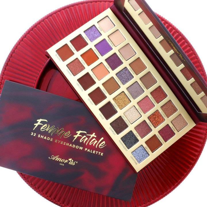 32 shade eyeshadow palette Daraz.pk