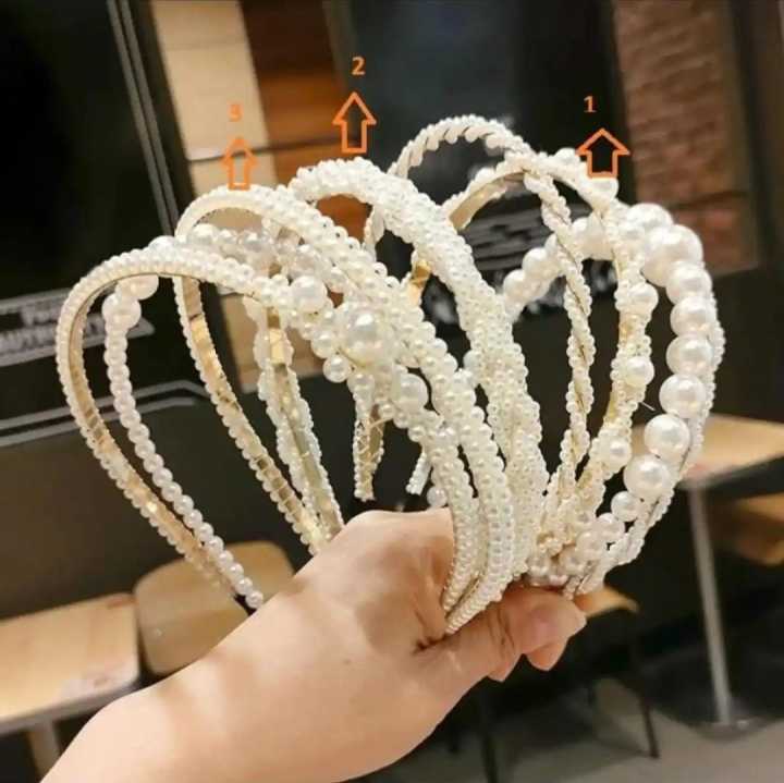 Arfa%20ideal%20collection%20Retro%20Simple%20and%20Easy%20to%20take%20Pearl%20headband%20for%20Women%20and%20Girls%20Fashion%201%20pis%20jewellery%20for%20girls%20-%20Image%202