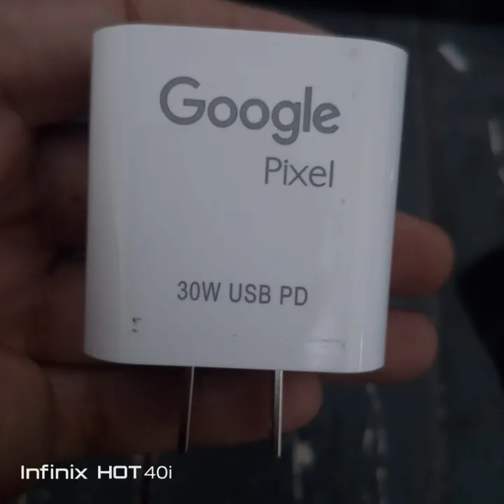 Google%20Pixel%20Adapter%2030W%20Fast%20-%20Image%202