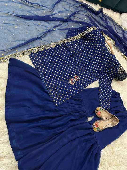 Hiba%20Bukhari%203pcs%20Dress%20For%20Girls%20-%20Dresses%20For%20Women%20-%20%203pcs%20Dresses%20For%20Girls%20New%20Design%20-%20Featuring%20Fully%209mm%20Embroidery%20Work%20On%20The%20Shirt%20Front%20And%20Back%20Both%20-%20Paired%20With%20A%20Stunning%20Embroidered%20Kaya%20Work%20Dupatta%20And%20Flared%20Gharara%20-%20Image%206