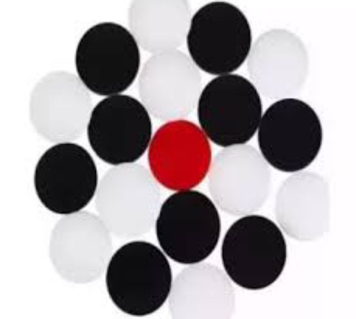 Carrom%20board%20(Wooden%20material)%2017%20%C3%97%2017%20inches%20-%20Image%203