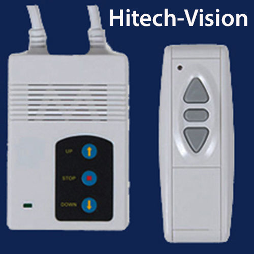 Hitech-Vision%20Electric%20Projector%20Screen%20-%20Matt%20White%20150"%20%204:3%20(10%20ft%20x%208%20ft)%20-%20Image%207