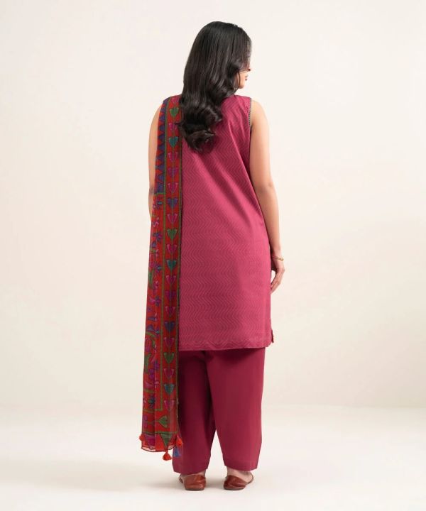 3%20Piece%20-%20Embroidered%20Lawn%20Suit%20-%20Image%203