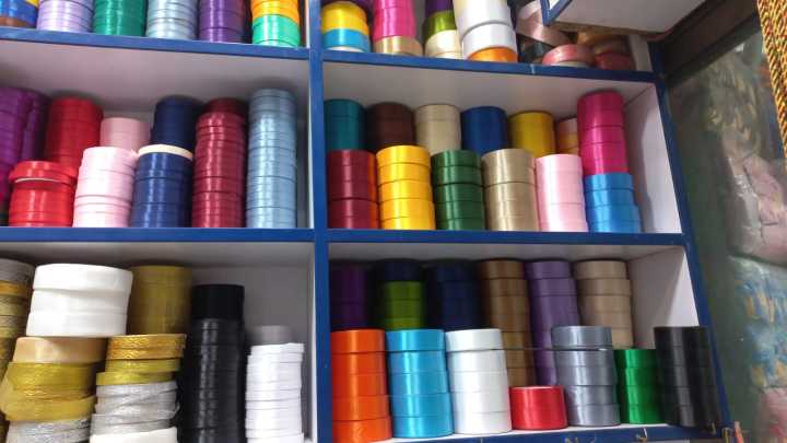 1inch%20ribbons%20roll%20-%20Image%206