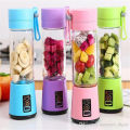 Rechargeable Mini USB Blender Portable and rechargeable battery Juicer Mixer Smart Juice Mini Machine. 