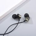 Motorola Original Metal Handsfree with Mic - Motorola 100% Original Handfree, Super Bass, High Quality Sound, High Quality Calling, High Quality wire, Metal, 100% Original Stock. 