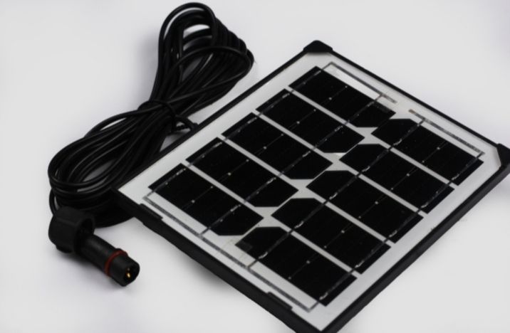 Solar%20Ceiling%20Water%20Proof%20Moion%20Sensor%20Dusk%20To%20Dawn%20IP%2067%20Outdoor%20Flood%20light%20With%20Fittings%20And%20Remote%20Control%20-%20Image%203