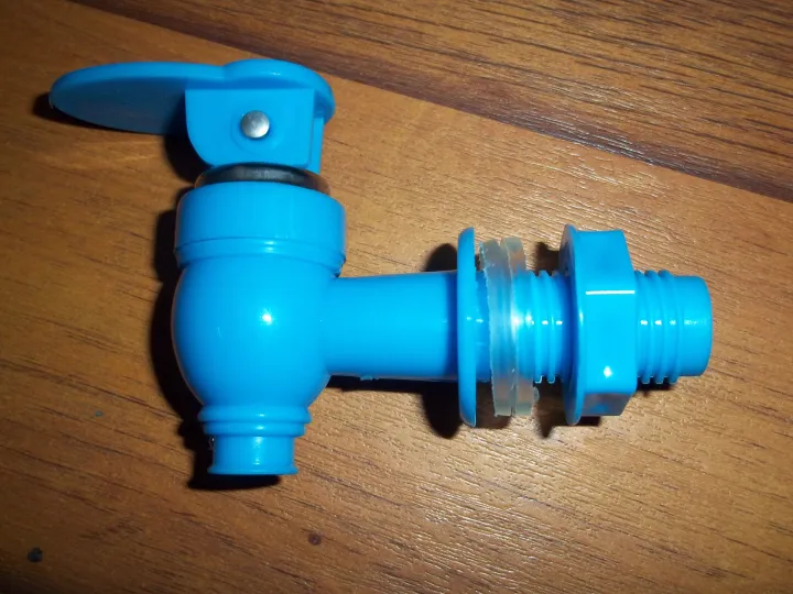 1,3%20and%205%20pack%20of%20Imported%20%20Water%20Cooler%20Tap%20Multicolor%20Water%20Tap%20-%20Image%203
