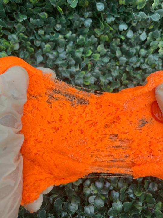 Orange%20soda%20slime%20for%20kids%20slushy%20texture%20slime%20with%20the%20charm%20-%20Image%204