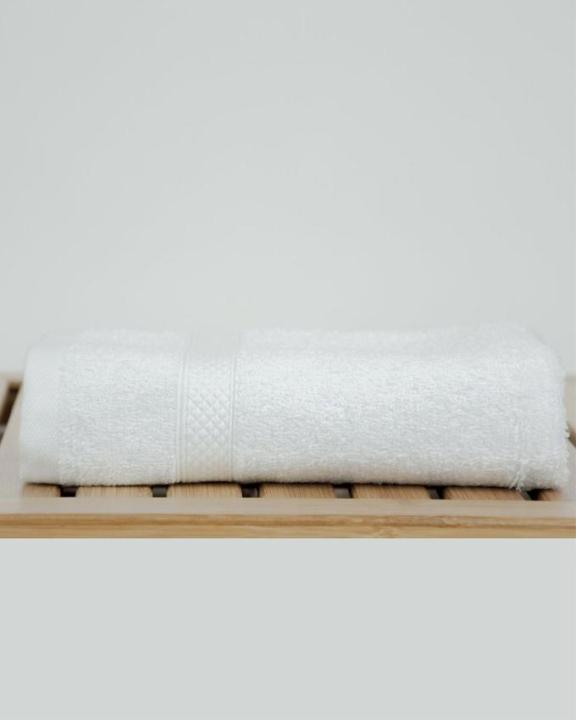 100%20%25%20%20Cotton%20Bamboo%20Blended%20Ultra%20Soft%20White%20Hand%20Towel%20Set%20of%206%20-%2016%20x%2027%20-%20Image%203