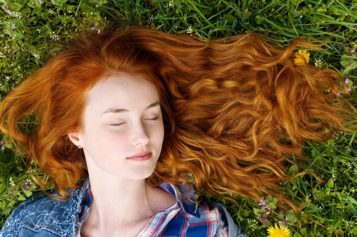 Honey%20Brown%20Permanent%20Hair%20Color%20-%20Long-Lasting%20Synthetic%20Dye%20for%20All%20Hair%20Types%20-%20Image%202