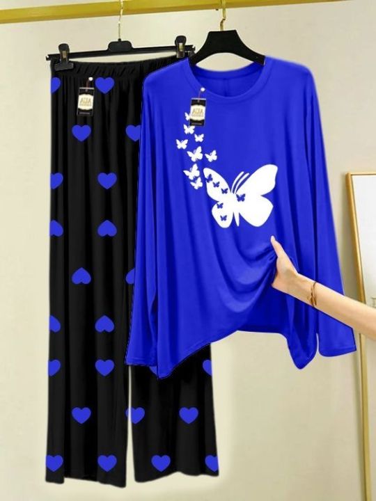 NAVY%20BLUE%20FLYING%20BUTTERFLY%20Printed%20Nightwear%20Set%20with%20Black%20Mini%20Heart%20Printed%20Trousers%20%E2%80%93%20Women's%20Lounge%20Wear%20(006)%20-%20Image%202