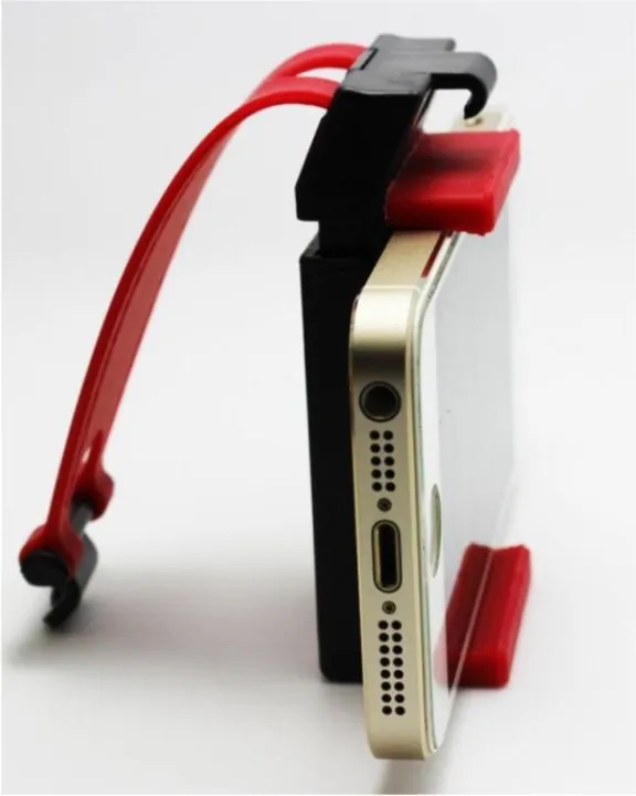 Universal%20Car%20Steering%20Wheel%20Mobile%20Phone%20Holder%20Bracket%20-%20Image%204