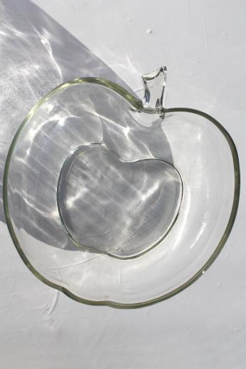 Apple%20Shape%20Glass%20Serving%20Bowl%20Large%20For%20Dessert%20Serving%20%7CNoritazeh%20-%20Image%205