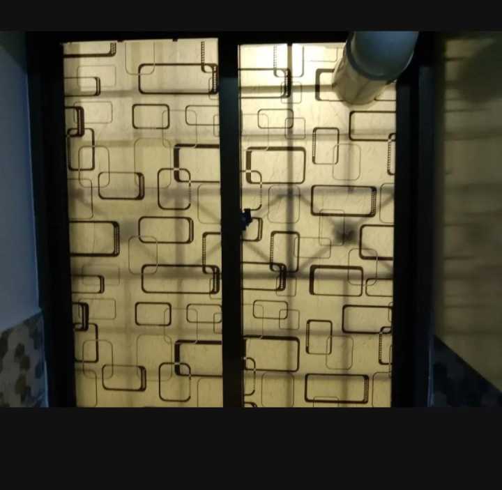 Elegant%20Geometric%20Design%20Privacy%20Window%20Film%20for%20Doors%20and%20Windows%20-%20Multi-Size%20Decorative%20Stickers%20-%20Image%208