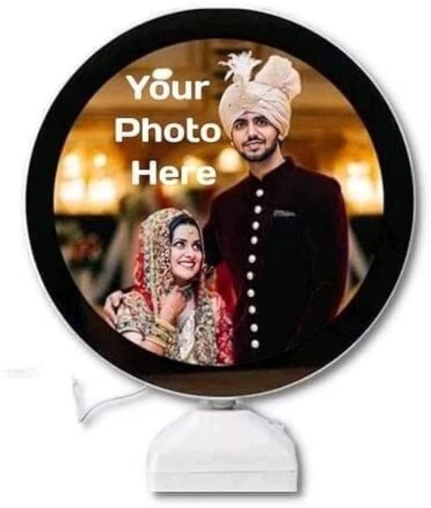 2%20in%201%20Magic%20Mirror%20LED%20Round%20Frame%20best%20Quality%20Picture%20Frame%20for%20your%20home,%20Office%20etc%20-%20Image%207