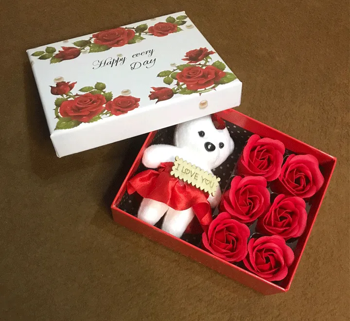 Cute%20Valentines%20Anniversary%20Birthday%20Wedding%20Gift%20Box%20for%20Her/Him%20-%20Image%203
