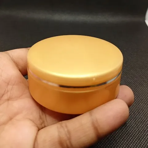 Empty%20Cream%20Containers%20Cosmetic%20Jars%2018%20Gram%20Refillable%20Plastic%20Cream%20Pot%20Jar%20-%20Image%203