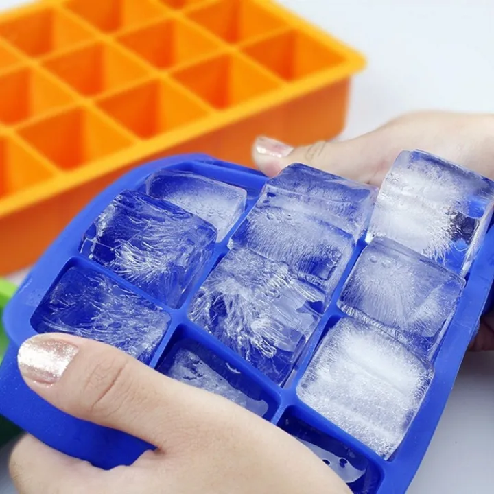 15%20Square%20Cube%20Silicone%20Ice%20Cube%20Trays%20-%20Image%205