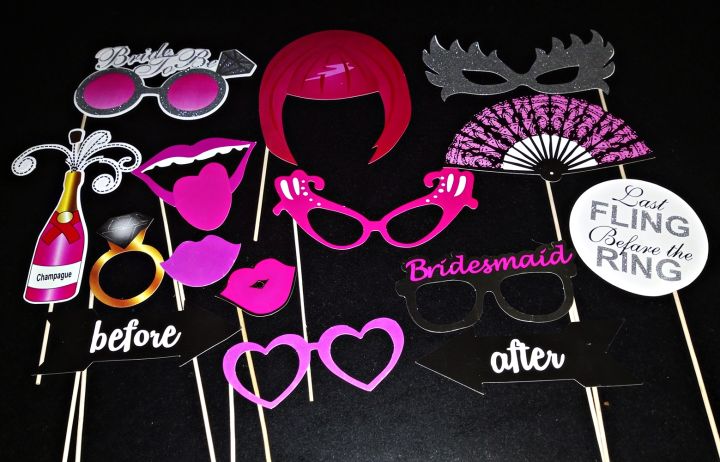 1%20Set%20-%20BRIDE%20TO%20BE%20Prop%20-%20Wedding%20Photoprop%20-%20Bridal%20Shower%20PhotoProps%20-%20Wedding%20Group%20Photo%20Props%20-%20Image%204