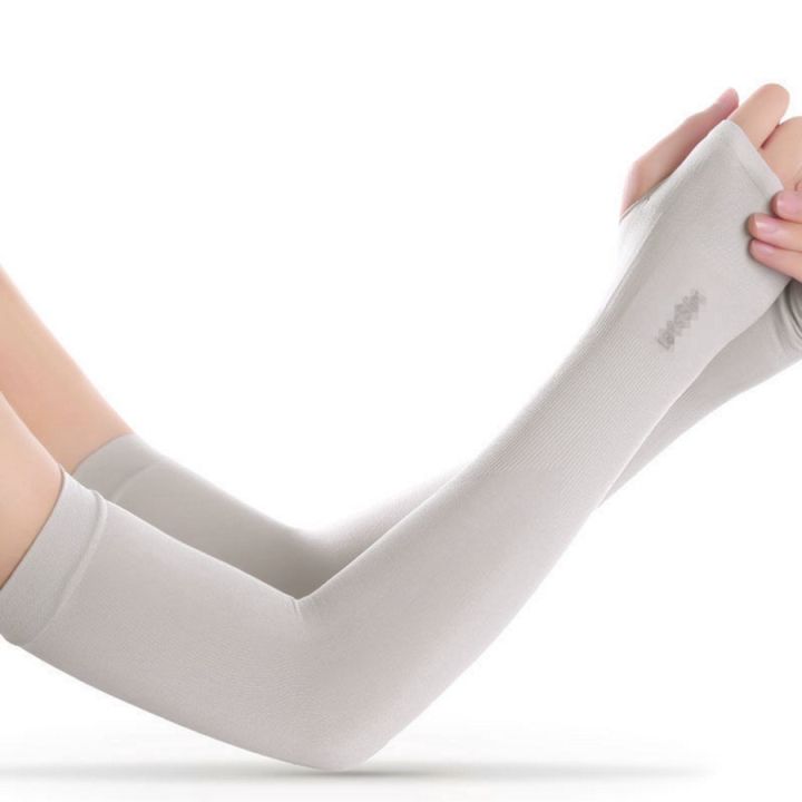 1%20Pair%20Sport%20Arm%20Sleeves%20/%20Sun%20UV%20Protection%20Long%20Gloves%20/%20Ice%20Silk%20Sunscreen%20Sleeves%20Hand%20Protector%20/Half%20Finger%20Sleeves%20Arm%20band%20-%20Image%202