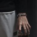 Vintage Double Dragon Head Keel Bracelet Men's Domineering Personality Hip-hop Gangster Handsome Senior Sense Of Birthday Gift. 