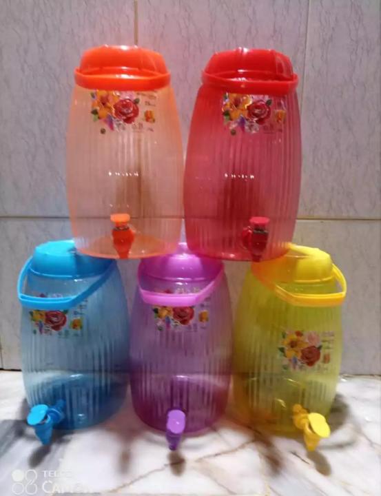 7%20Liter%20Capacity%20Plastic%20Crystal%20Water%20cooler%20Bottle%20Cooler%20With%20Tap%20Water%20Dispenser%20Jar%20-%20Multicolour%20-%20Image%203