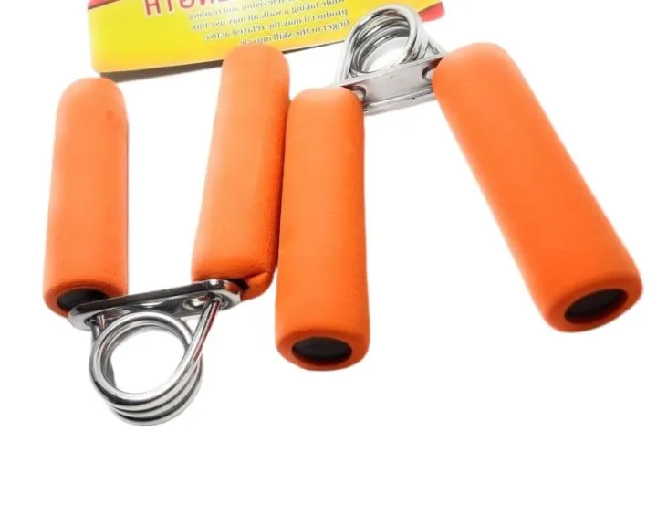 Hand%20Grip%20for%20hand%20exercise%20to%20reduces%20your%20blood%20pressure%20-%20Image%203