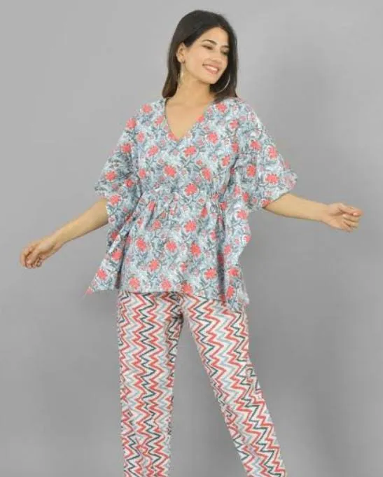 Travel-Friendly%20Wrinkle-Resistant%20Chiffon%20Top%20-%20Image%207