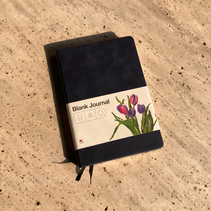 Blank%20Journal,%20Plain%20Notebook,%20Sketchbook,%20%20Diary.%20180%20gram/sm%20Ultra%20Thick%20Paper,%20112%20Blank%20Sheets,%20Premium%20Vegan%20Leather%20Hard%20Cover,%20Pocket%20in%20the%20back%20,%202%20Bookmarks%20and%20Elastic%20Enclosure,%20100%25%20Recycled%20Ivory%20Color%20Pages,%20Round%20Corners%20-%20Image%204