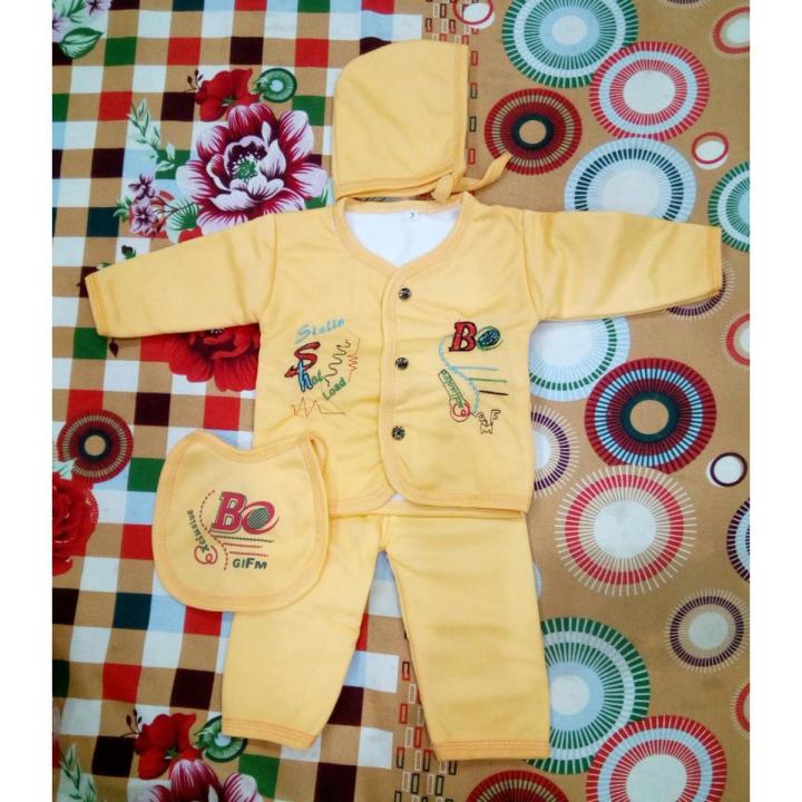 Pack%20Of%204%20Pcs%20Newborn%20Baby%20Suit%20Gift%20set%20New%20Born%20Baby%20Girl%20Boy%20Clothes%20Shirt,%20Pant,%20Bib%20and%20cap%20Infant%20Warm%20Winter%20Suits%20Dresses%20Unisex%20NewBorn%20Garam%20Clothes%20Size%200-3%20Months%20-%20Image%202
