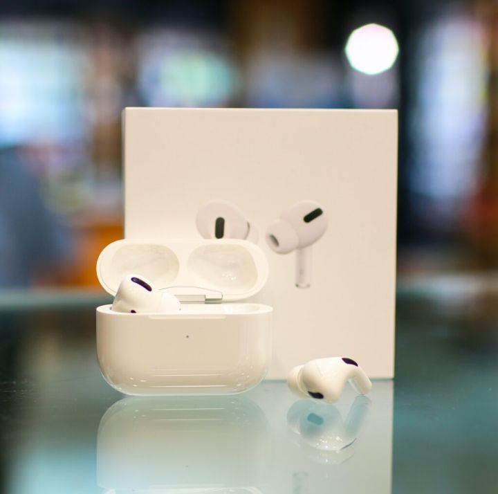 Airpods%20Pro%202%20California%20Sealed%20Box%20Pack%20Version%20High%20Quality%202nd%20Generation%20Master%20Edition%20Original%203rd%20Generation%20ANC/ENC%20with%20LCD%20Touch%20Display%20Bluetooth%20Earbuds%20Compatible%20with%20IOS%20and%20Android%20-%20Image%2010
