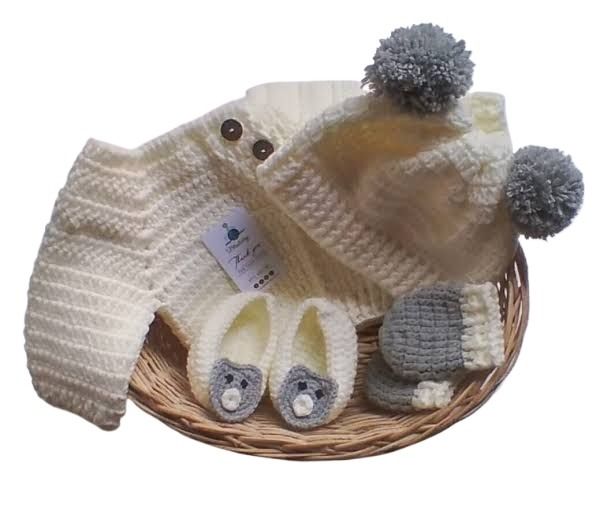 5%20pcs%20crochet%20dress%20set%20for%20boys/%20100%25%20hand%20made/%20winter%20dress%20set%20for%20baby%20boys%20/%20crochet%20dress%20for%20kids/%20baby%20suit/%20kids%20outfit%20for%20winter%20-%20Image%202