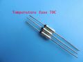 【Universal Car Parts Store】Free ship 100pcs fuse 70C 10A RY70 Temperature Thermal Fuse degree. 