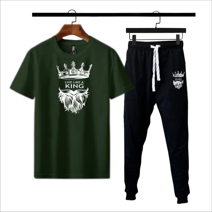 Black%20Live%20like%20a%20king%20printed%20summer%20gymwear%20trackuit%20trouser%20&%20t-shirt%20for%20men%20and%20boys%20-%20Image%206