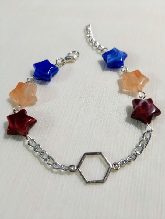 Bracelets%20of%20Chains,%20hexagon%20Charm,%20Star%20Beads%20%7C%20Elegant%20Bracelet%20With%20Extension%20%7C%20Unique%20Fashion%20Accessories%20%7C%20Beautiful%20and%20Lightweight%20Jewelry%20-%20Image%202