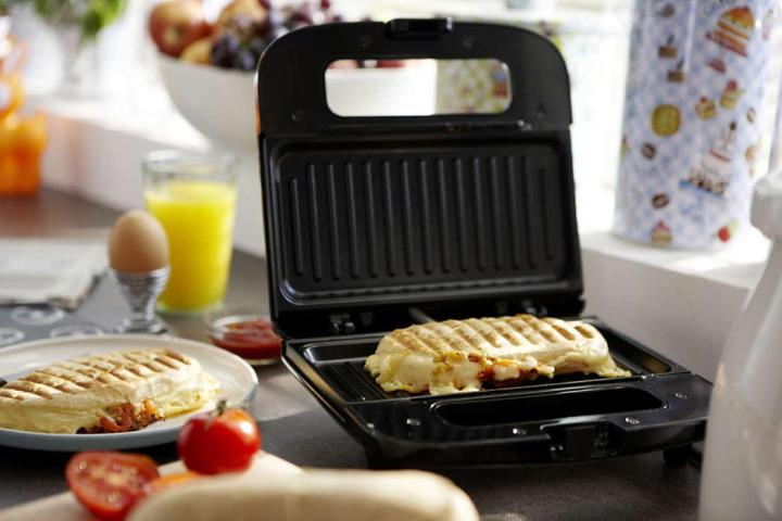 2%20in%201%20Grill%20and%20Sandwich%20maker%20-%20Image%206