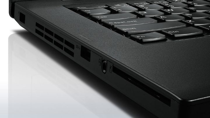 Lenovo%20Thinkpad%20Core%20i3%205th%20Generation%20Laptop%20-%2014"%20Display%20-%208GB%20Ram%20500GB%20Hard%20Drive%20-%20Image%204