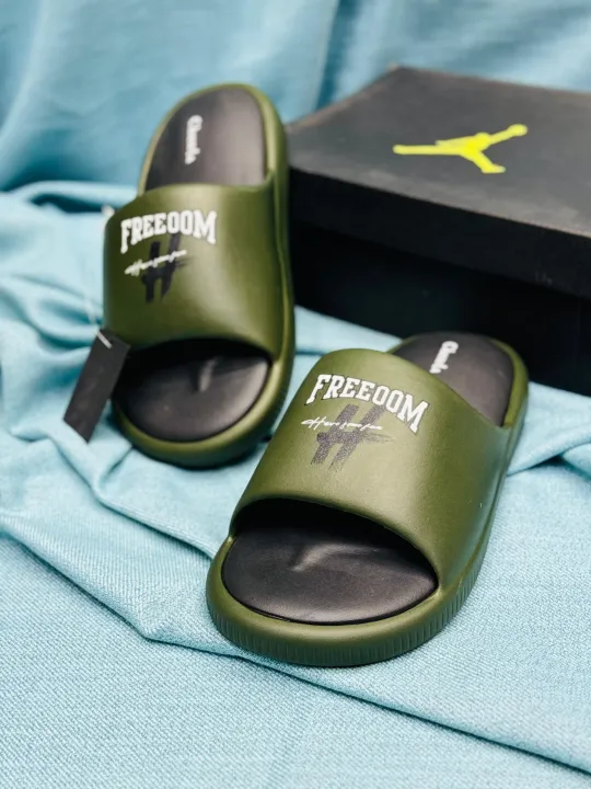 Sleek%20Slide%20Unisex%20-%20Image%202