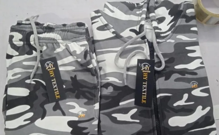 High%20Quality%20New%20Fashion%20Commando%20Style%20Sports%20Jogging%20Tracksuit%20for%20Men%20by%20HY%20Textile%20-%20Image%206