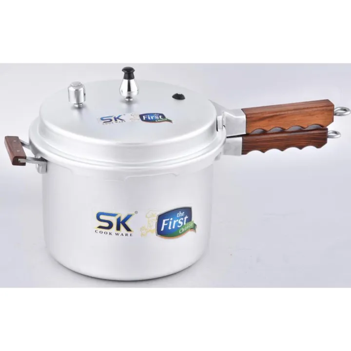 SK%20Rose%20Wood%20Handle%20Heavy-Weight%20Fine%20Quality%20Pressure%20Cooker%20-%20Image%204