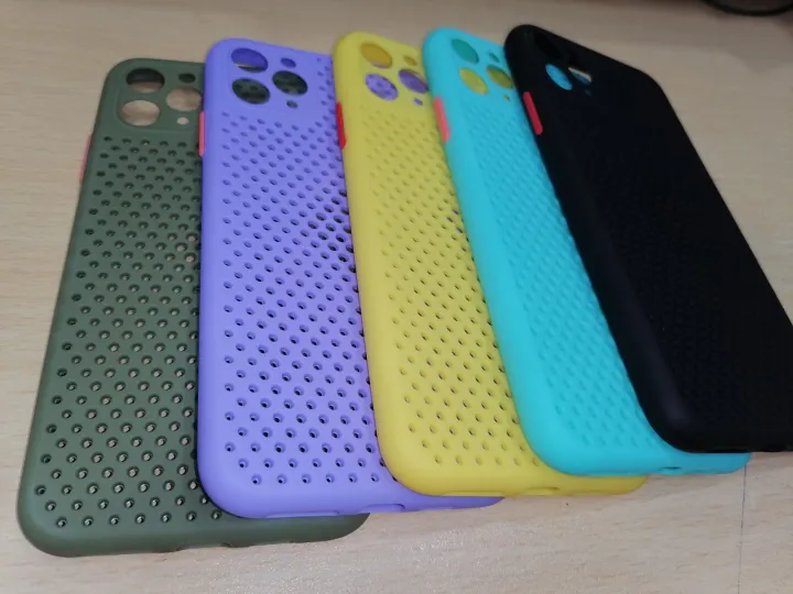 iPhone%2011%20Pro%20Max%20Cooling%20Breathing%20Mesh%20Soft%20Rubber%20And%20Color%20Buttons%20Phone%20Case%20-%20Image%204