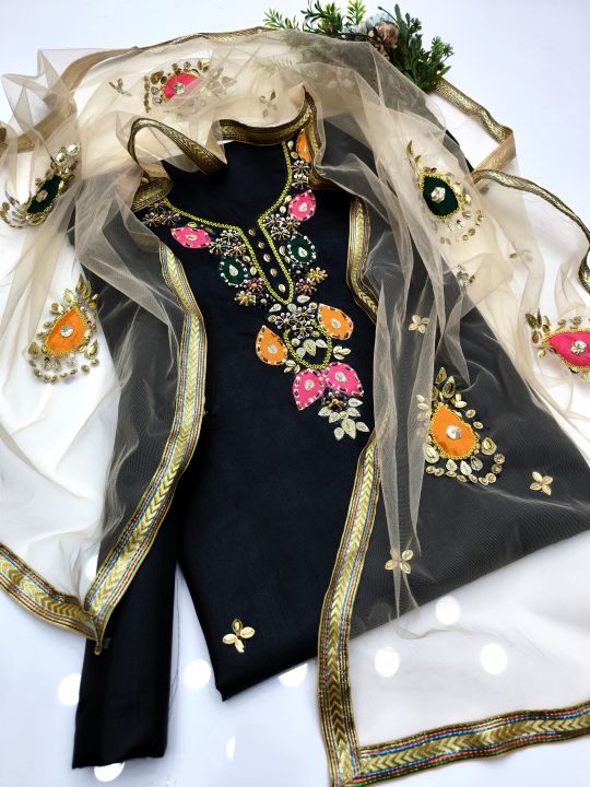 arty Wear Handmade 3pc Dress   Kattan Silk  Beautiful Handmade Crystal Mooti Sitara Work & Applick Gala work shirt   Net  Applick Heavy Handmade DUPPATA  with 4 sided Lase Borders   Kattan silk plain trouser unstitched fabric