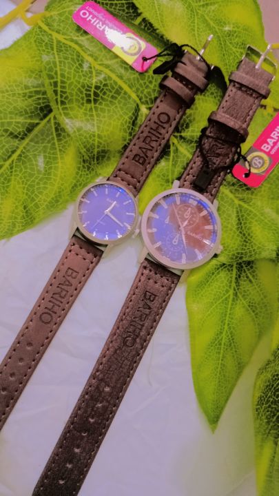 Watch for Coule|Pair of Coule Watches|Couple's Analog Wristwatch Set with Leather Straps